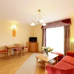 Garni Dorferwirt Am Irrsee Szálloda