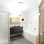 Szálloda Garni Dorferwirt Am Irrsee 3*