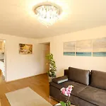 Garni Dorferwirt Am Irrsee Szálloda 3*