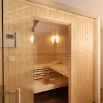 Garni Dorferwirt Am Irrsee Szálloda 3*