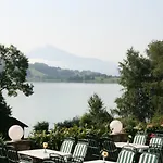 Garni Dorferwirt Am Irrsee Tiefgraben