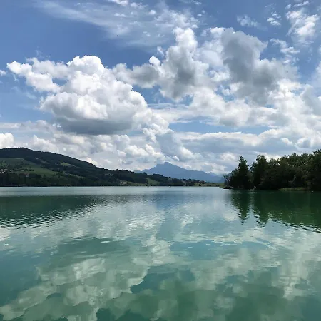 Garni Dorferwirt Am Irrsee Otel