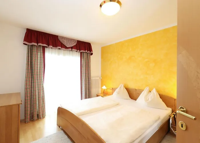 Hotel Garni Dorferwirt 3*