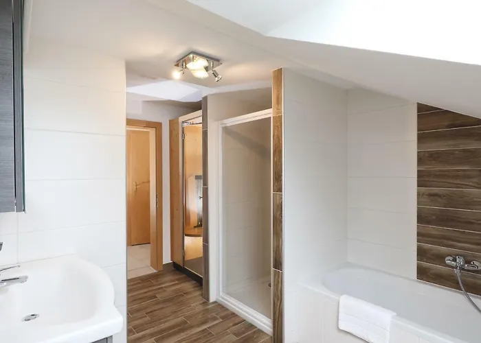 Hotel Garni Dorferwirt Tiefgraben