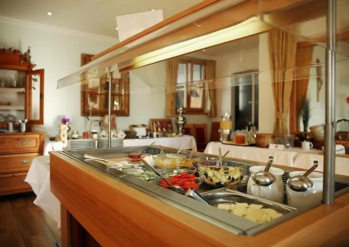 Hotel Garni Dorferwirt Tiefgraben