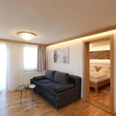 Garni Dorferwirt Am Irrsee Tiefgraben