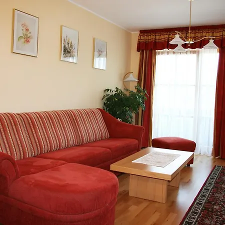 Garni Dorferwirt Am Irrsee Tiefgraben