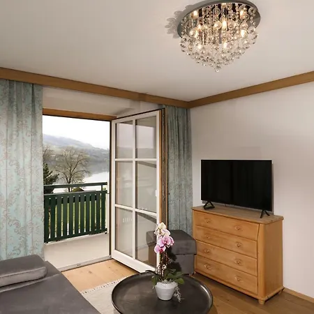 Garni Dorferwirt Am Irrsee