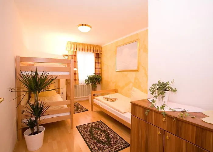 Garni Dorferwirt Am Irrsee