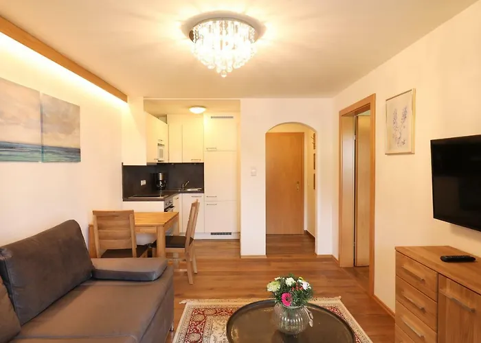 Garni Dorferwirt Am Irrsee فندق 3*