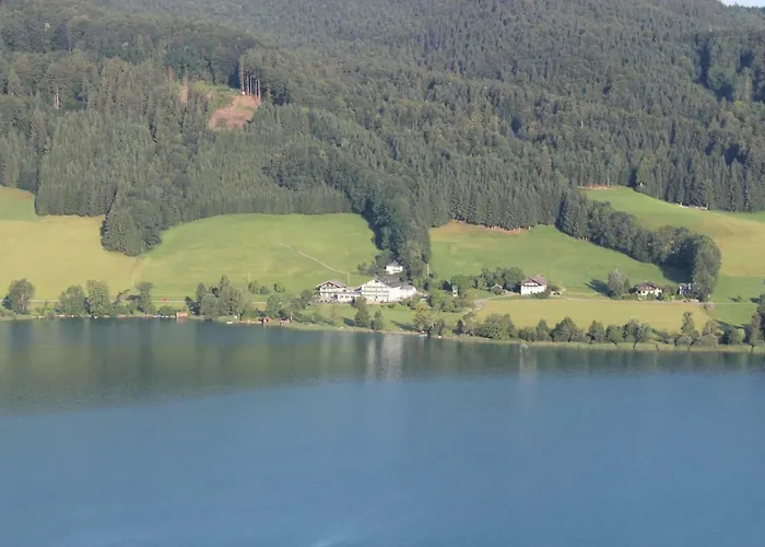 فندق Garni Dorferwirt Am Irrsee 3*