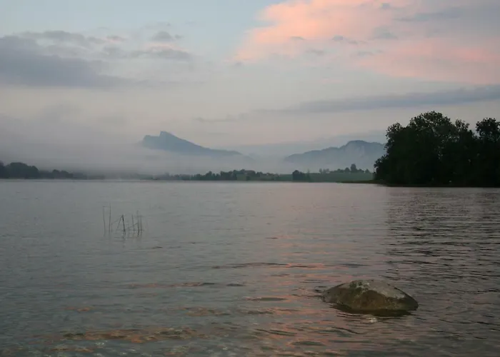 فندق Garni Dorferwirt Am Irrsee تيفغرابن